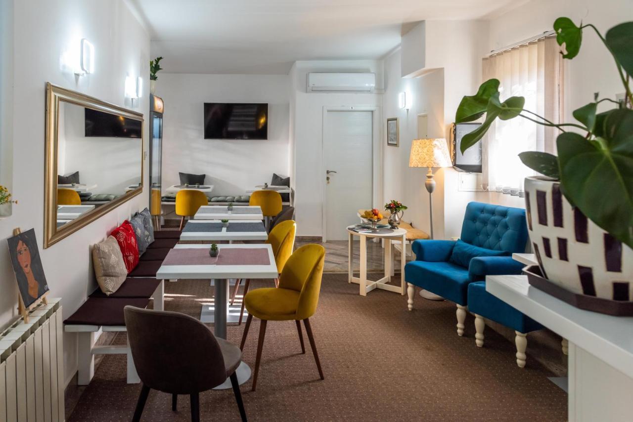 Hotel Vamos Sarajevo, B&B 외부 사진